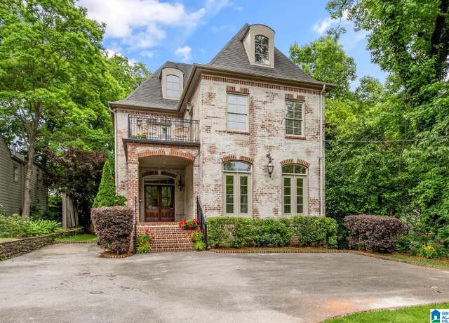 Property at 127 Spring St, Mountain Brook, AL 35213, 4 beds, 4.5 baths