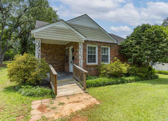 Property at 115 Elizabeth Ave, Talladega, AL 35160, 2 beds, 1 bath