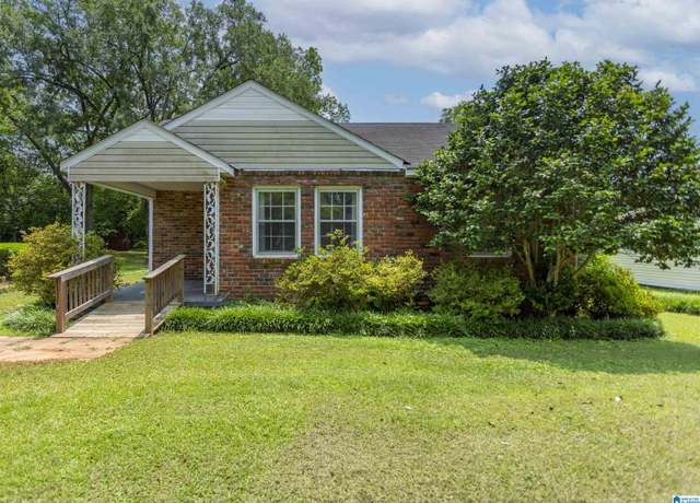 Property at 115 Elizabeth Ave, Talladega, AL 35160, 2 beds, 1 bath