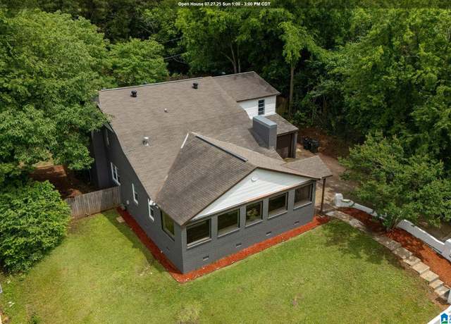Property at 221 Short 24th Ave E, Tuscaloosa, AL 35404, 5 beds, 3.5 baths