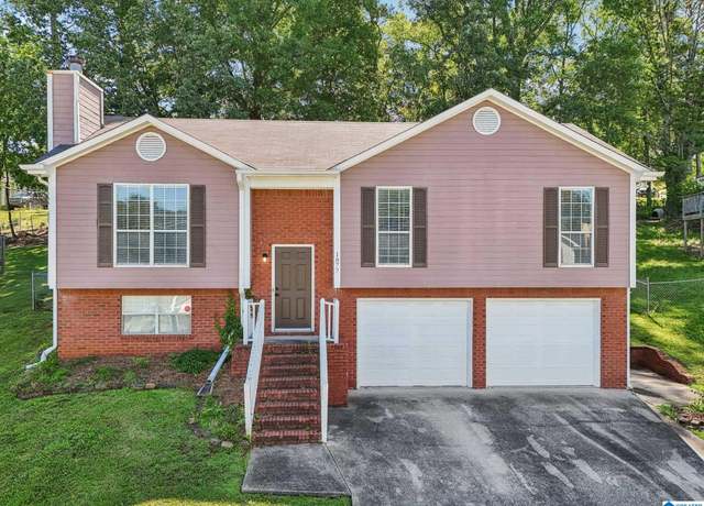 Property at 1877 Pebble Lake Dr, Birmingham, AL 35235, 3 beds, 2 baths