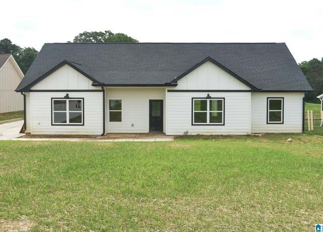 Property at 250 County Road 1462, Cullman, AL 35055, 3 beds, 2.5 baths