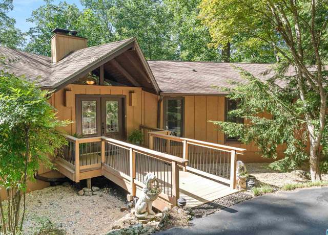 Property at 134 Highgate Hill Rd, Indian Springs Village, AL 35124, 3 beds, 2.5 baths