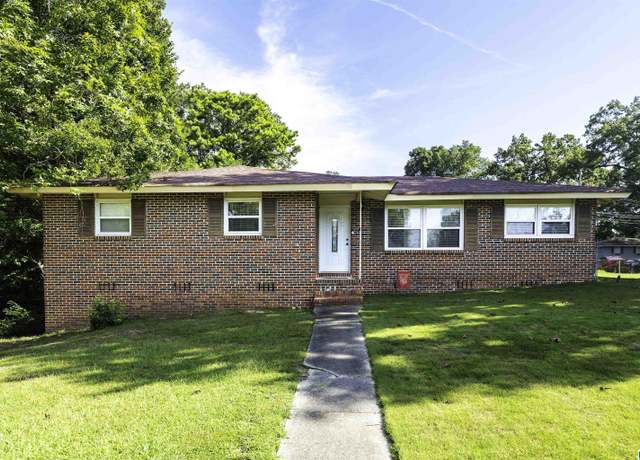 Property at 400 16th Ct NW, Center Point, AL 35215, 3 beds, 1.5 baths