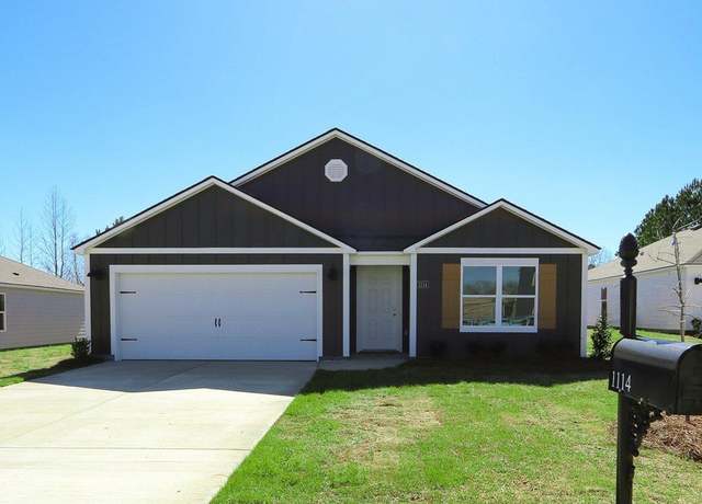 Property at 1114 Waverly Ln, Cullman, AL 35055, 4 beds, 2 baths