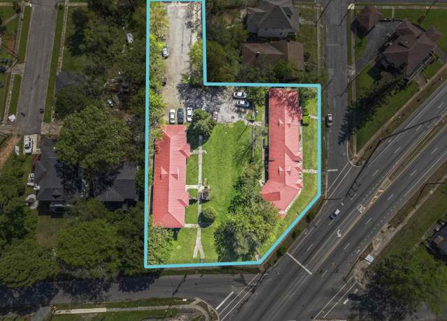 Property at 2731 28th St W, Birmingham, AL 35218, 20 beds, 11 baths