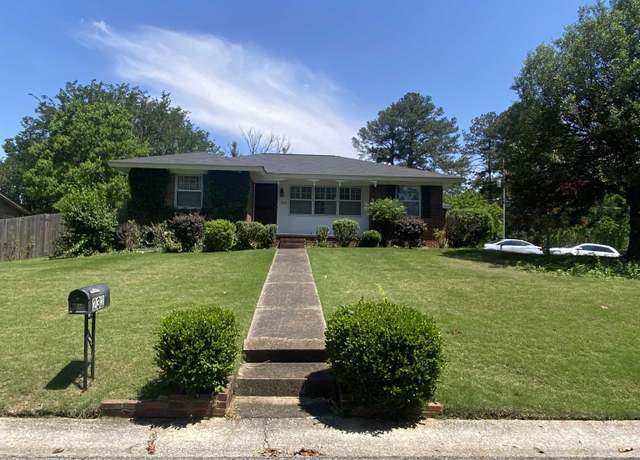 Property at 232 Fairlane Dr, Homewood, AL 35209, 3 beds, 1.5 baths