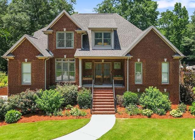 Property at 212 Woodridge Dr, Pelham, AL 35124, 5 beds, 4.5 baths