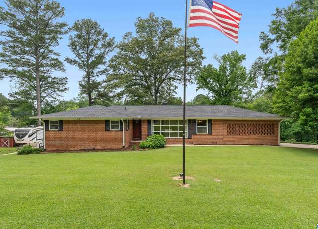 Property at 8424 Mann Ln, Morris, AL 35116, 4 beds, 2 baths