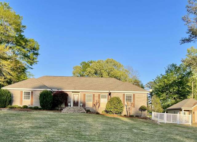 Property at 234 Cherokee Rd, Thorsby, AL 35171, 4 beds, 2 baths