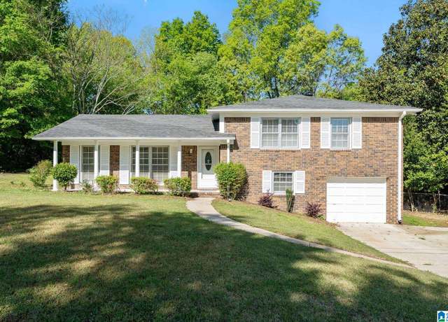 Property at 2832 2nd Way NW, Birmingham, AL 35215, 3 beds, 2 baths