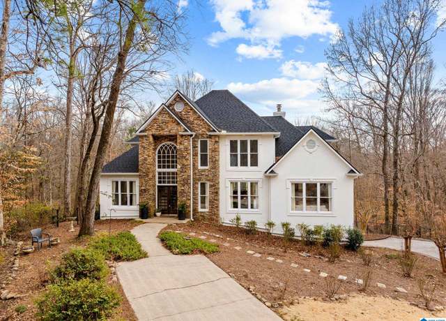Property at 108 Oak View Ln, Helena, AL 35080, 4 beds, 3.5 baths
