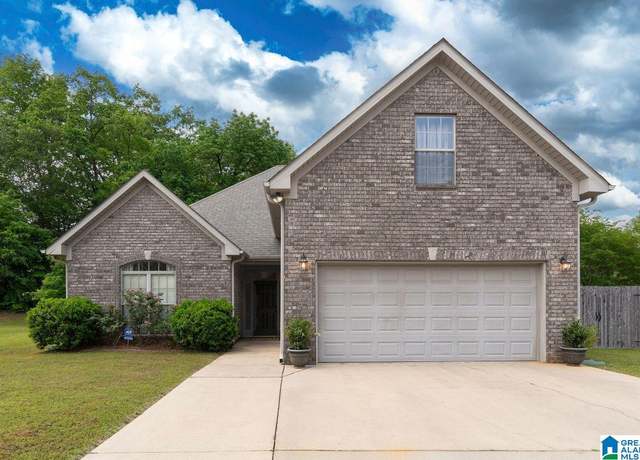 Property at 112 Runnymede, Alabaster, AL 35114, 4 beds, 2 baths