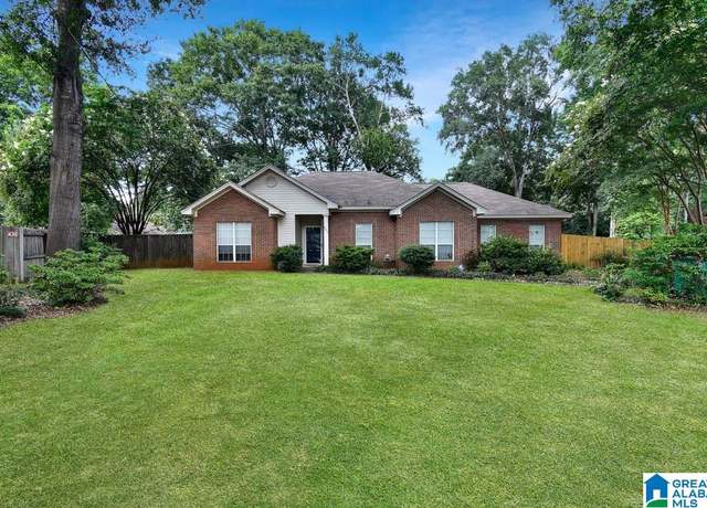 Property at 523 Spring Hollow Rd, Deatsville, AL 36022, 3 beds, 2 baths