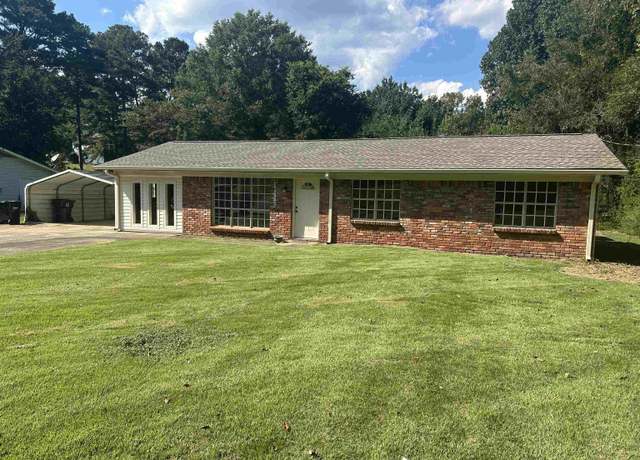 Property at 5190 Hickory Dr, Pinson, AL 35126, 3 beds, 1.5 baths
