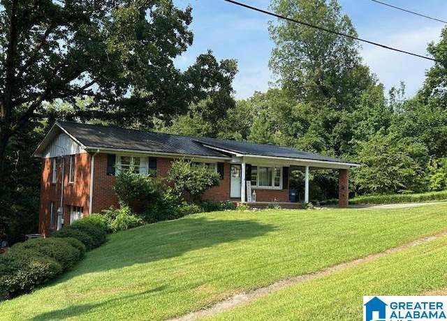 Property at 4208 Brian Dr, Anniston, AL 36201, 4 beds, 2 baths