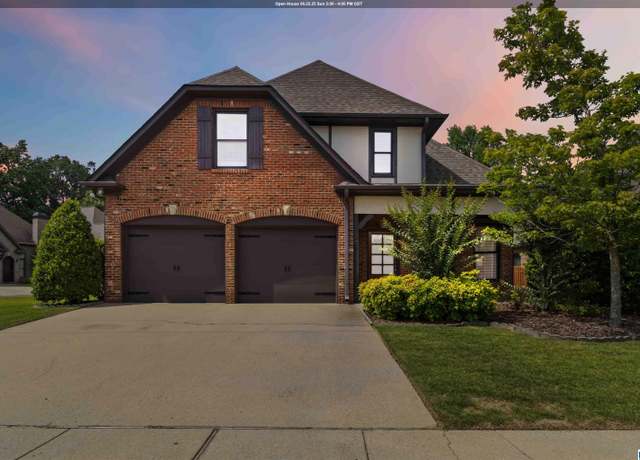 Property at 2137 Arbor Hill Pkwy, Hoover, AL 35244, 4 beds, 2.5 baths