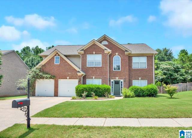 Property at 920 Old Cahaba Dr, Helena, AL 35080, 4 beds, 2.5 baths