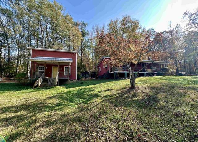 Property at 155 W Curtis Rd, Sylacauga, AL 35150, 3 beds, 2.5 baths