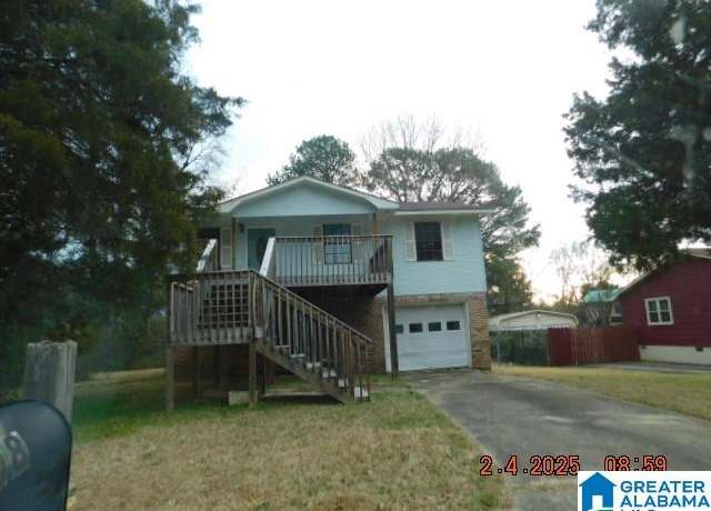 Property at 708 Westchester Dr, Bessemer, AL 35022, 3 beds, 2 baths