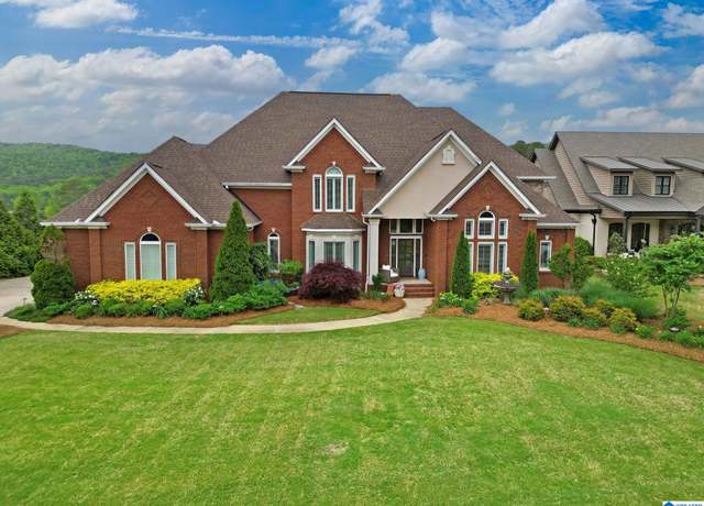Property at 1176 N Lake Forest Dr, Southside, AL 35907, 5 beds, 4.5 baths