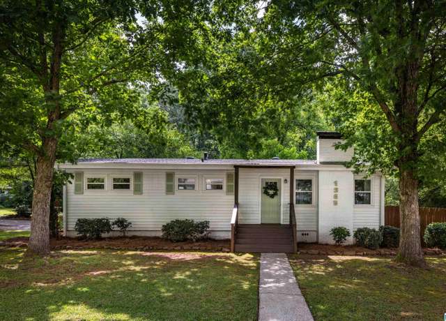 Property at 1345 Cresthill Rd, Birmingham, AL 35213, 3 beds, 2 baths