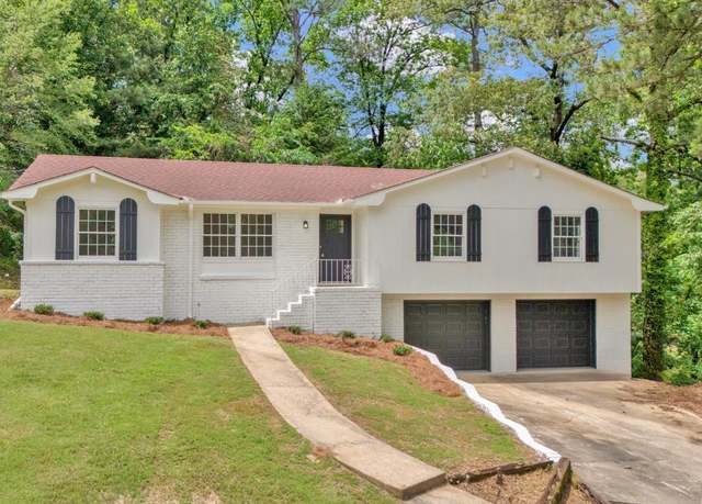 Property at 909 Winchester Cir, Birmingham, AL 35235, 3 beds, 2 baths