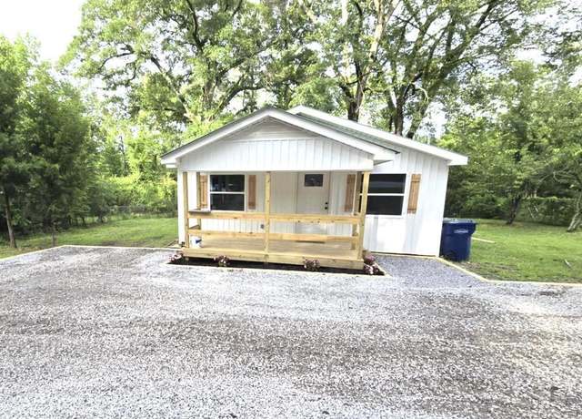Property at 10511 Highway 17, Maylene, AL 35114, 2 beds, 1 bath
