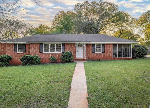 Property at 621 Chaffee St, Talladega, AL 35160, 3 beds, 3 baths