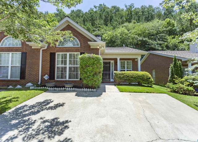 Property at 170 Hayesbury Ct, Pelham, AL 35124, 2 beds, 2 baths