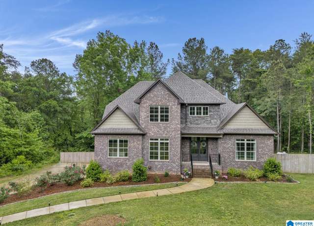 Property at 185 Cornerstone Cir, Calera, AL 35040, 4 beds, 3.5 baths