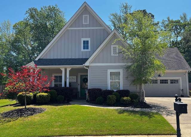 Property at 7991 Knoll Ln, Trussville, AL 35173, 3 beds, 2 baths