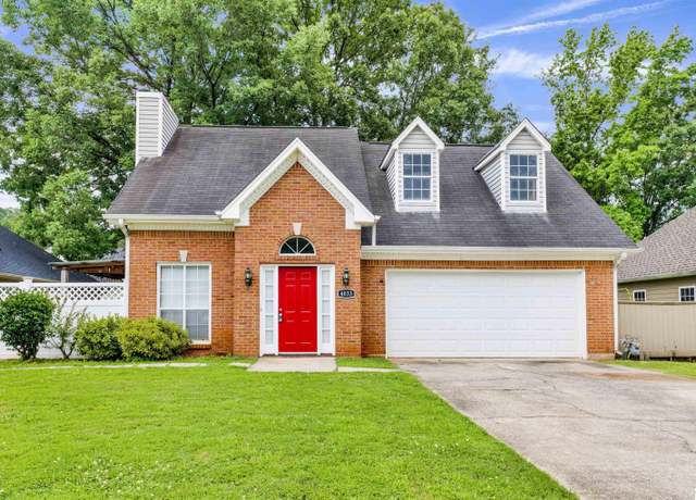 Property at 4033 Saddle Run Cir, Pelham, AL 35124, 3 beds, 2 baths