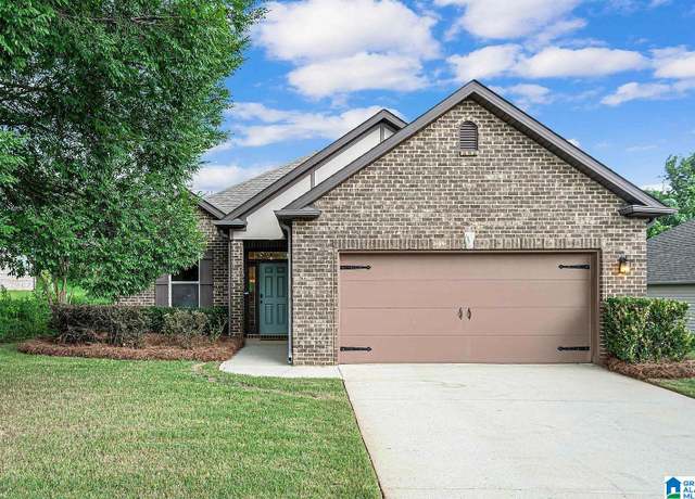 Property at 305 Polo Ct, Chelsea, AL 35043, 3 beds, 2 baths
