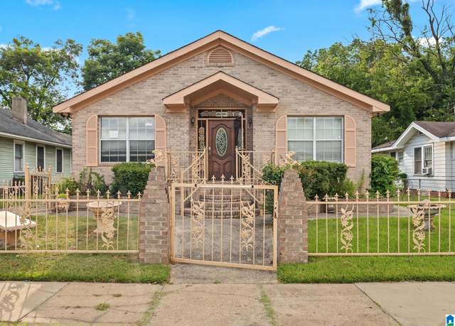 Property at 3218 Avenue I, Birmingham, AL 35218, 4 beds, 2 baths