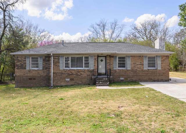 Property at 2244 2nd Pl NE, Center Point, AL 35215, 3 beds, 1 bath