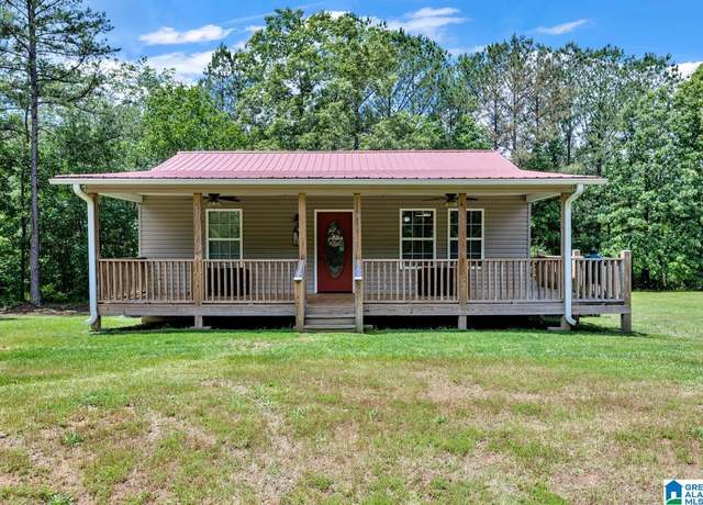 Property at 910 Smelley Rd, Talladega, AL 35160, 2 beds, 1 bath