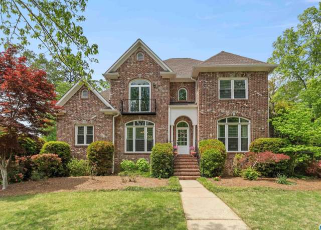 Property at 2012 Eagle Crest Ct, Birmingham, AL 35242, 4 beds, 4.5 baths