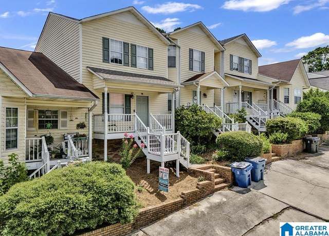 Property at 220 2nd St E, Warrior, AL 35180, 2 beds, 1.5 baths