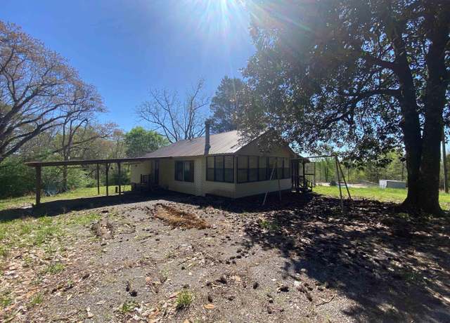 Property at 2590 Levine Rd, Odenville, AL 35120, 2 beds, 1.5 baths
