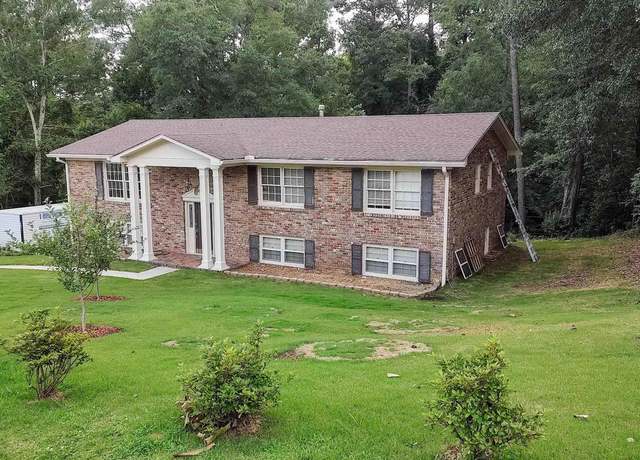 Property at 2836 Vestavia Forest Pl, Vestavia Hills, AL 35216, 4 beds, 3 baths