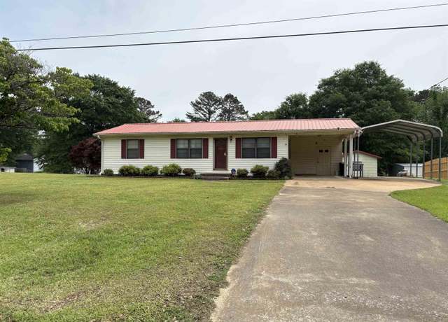 Property at 630 Dowdey Rd, Jasper, AL 35504, 3 beds, 1 bath