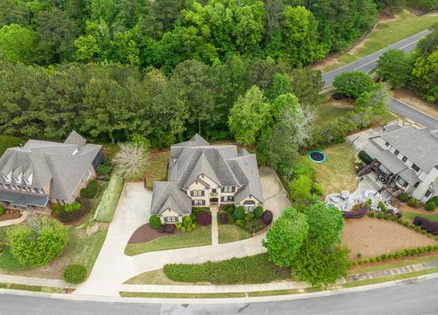 Property at 4245 Marden Way, Vestavia Hills, AL 35242, 5 beds, 4.5 baths