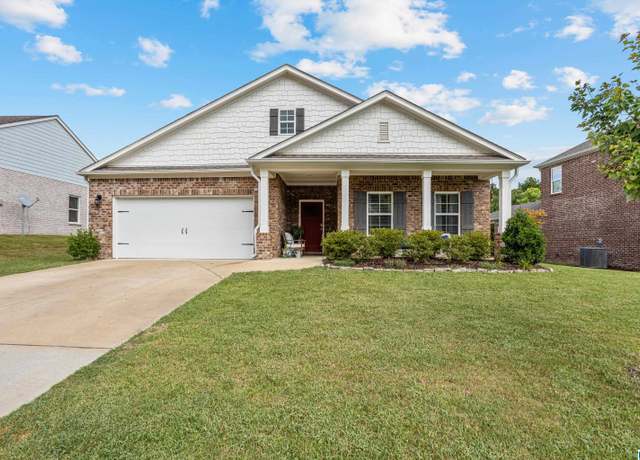 Property at 7119 Pine Mountain Cir, Gardendale, AL 35071, 3 beds, 2 baths