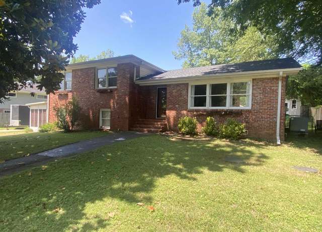 Property at 2216 Marion St, Hoover, AL 35226, 4 beds, 2.5 baths