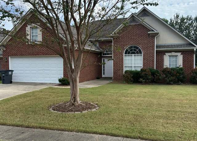 Property at 370 Old Cahaba Trl, Helena, AL 35080, 3 beds, 2 baths