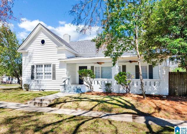 Property at 331 80th St N, Birmingham, AL 35206, 3 beds, 2 baths