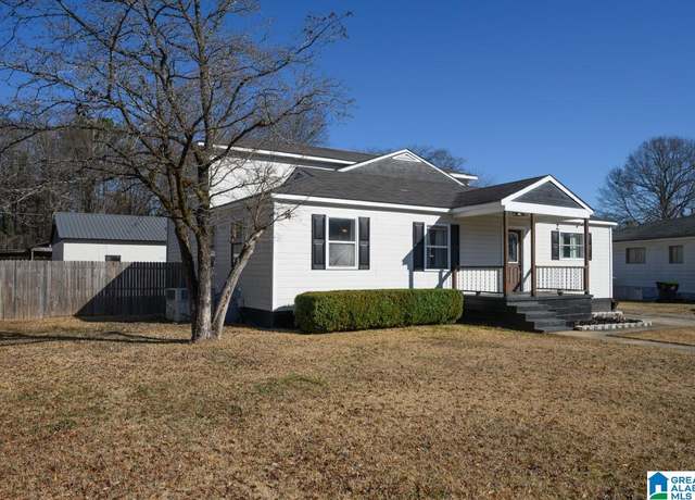 Property at 106 Dale Ln, Childersburg, AL 35044, 4 beds, 2 baths