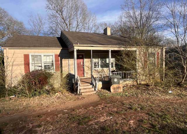 Property at 937 Five Mile Rd, Birmingham, AL 35215, 3 beds, 1 bath