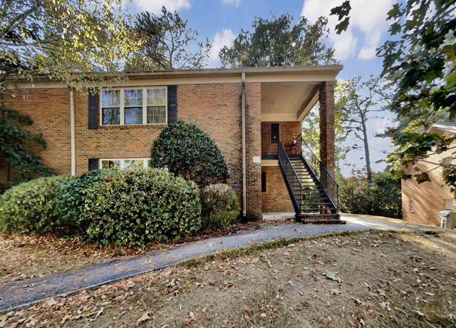 Property at 2052 Montreat Cir #2052, Vestavia Hills, AL 35216, 3 beds, 2 baths